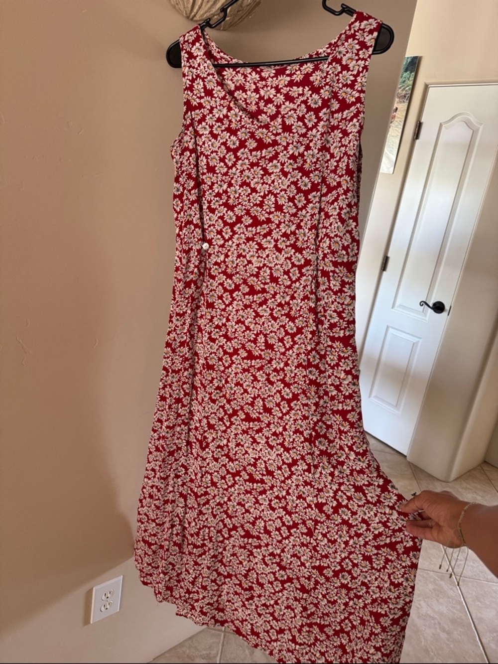 Red Floral Sleeveless Midi Dress